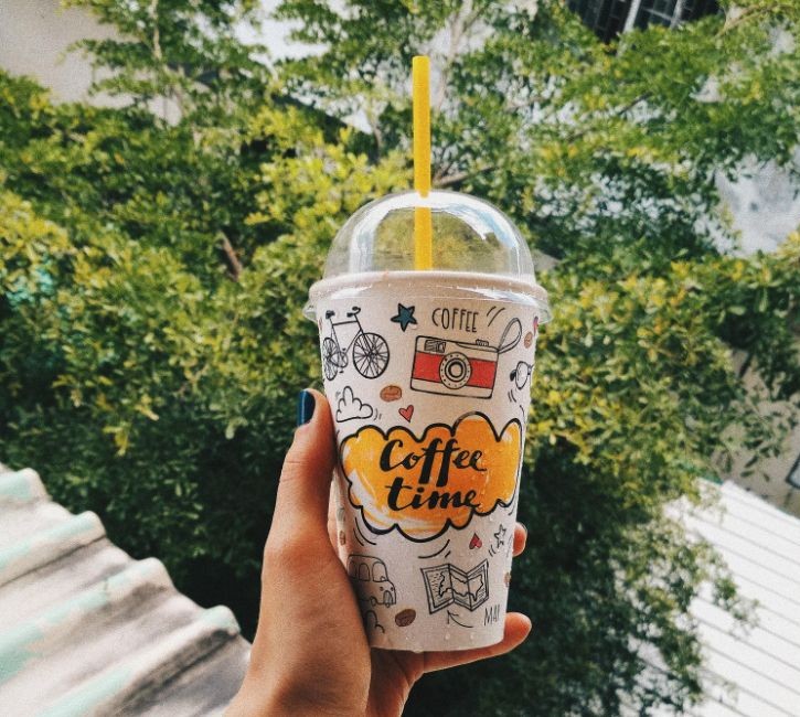 Sablon Cup Kekinian: Tren Desain dan Warna yang Disukai Konsumen